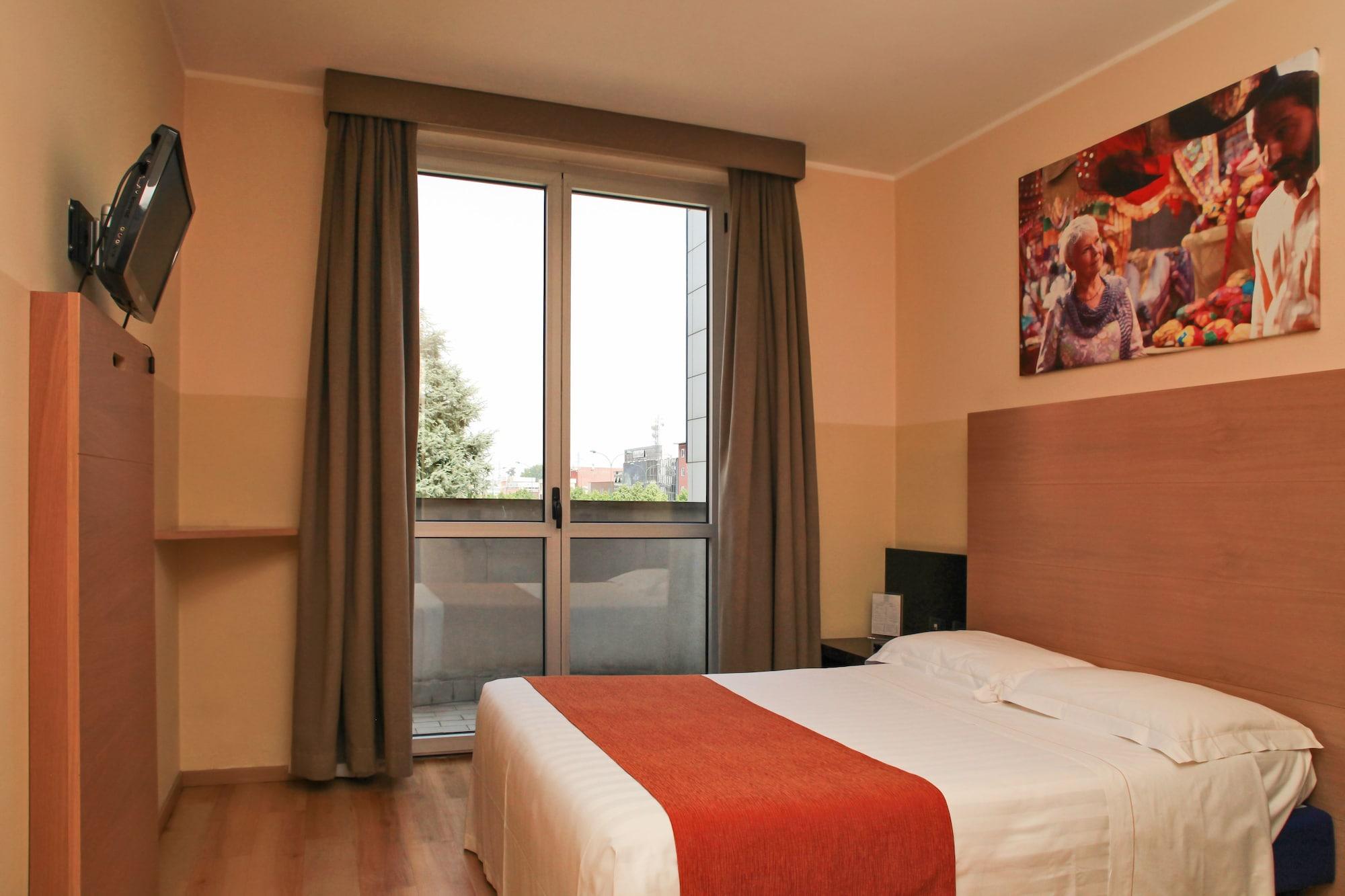 B&B Hotel Milano Cologno Studios コローニョ・モンツェーゼ エクステリア 写真